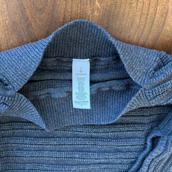 Lululemon Forward Flow Poncho - Picture 3 of 6